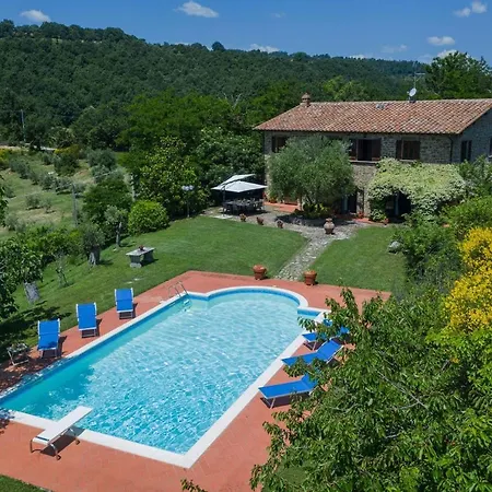 Petroia 8 * Γκούμπιο